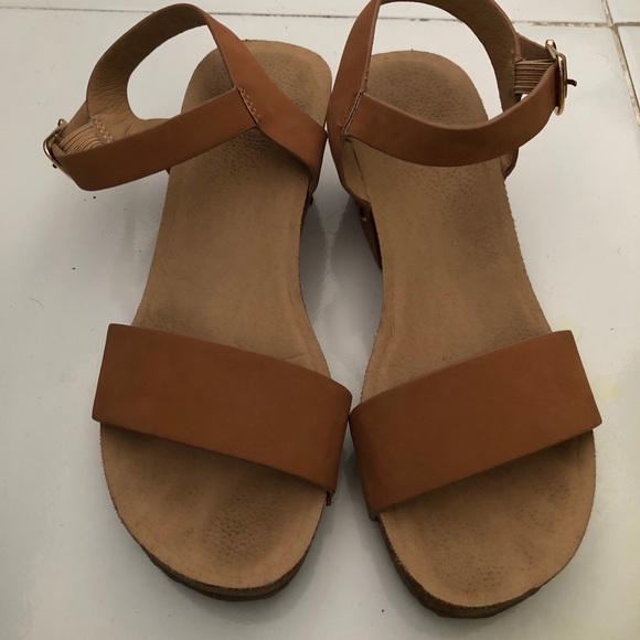 Women’s sandals - Picture 4 of 4